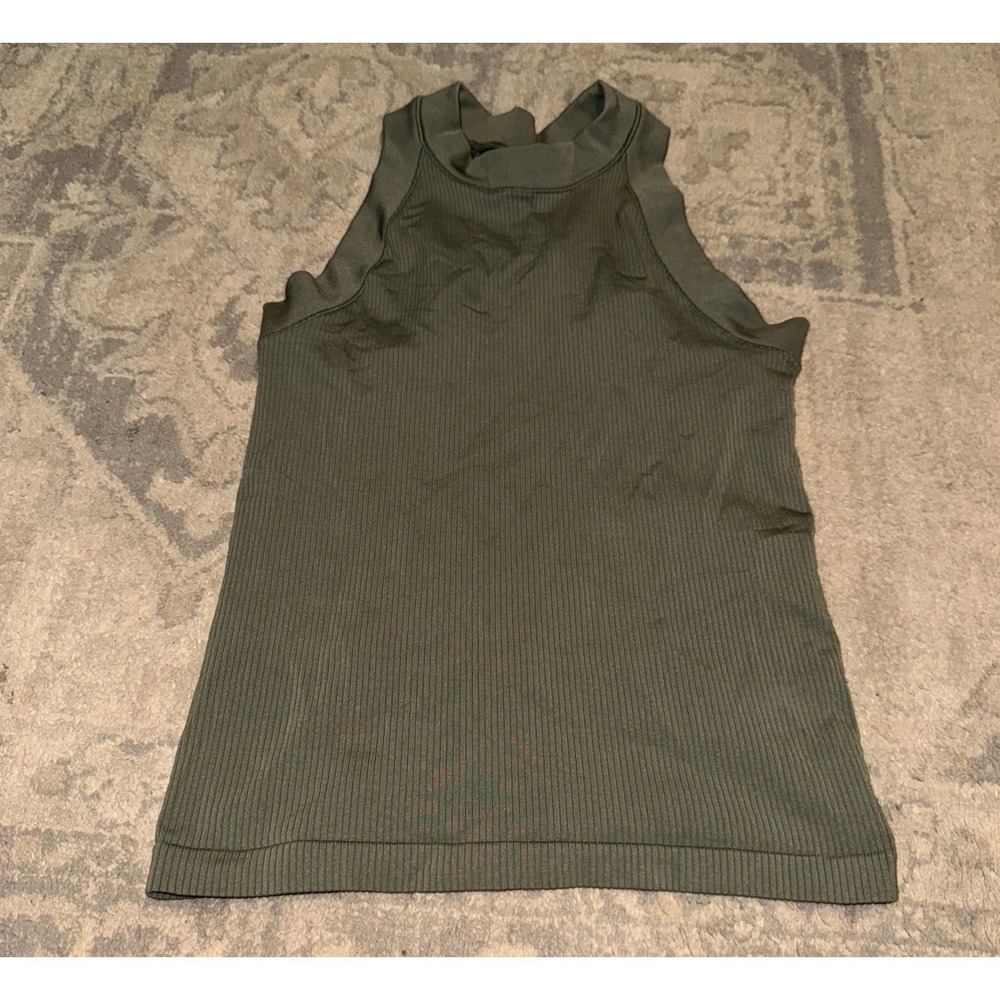 ATHLETA SLEEVELESS Top EAES In Tank Sz XS X-small Fern Green Womens
